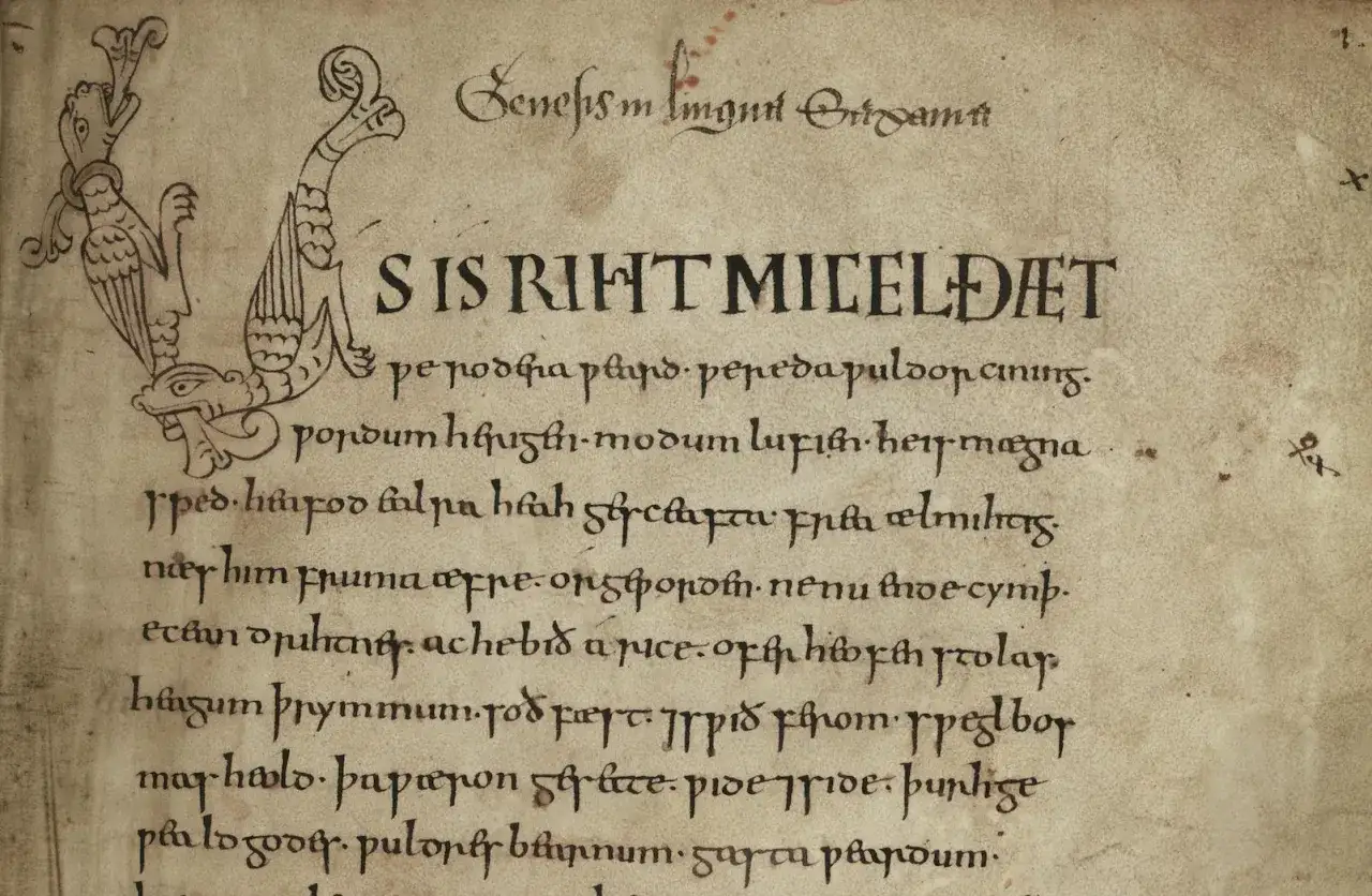 Manuscrito antiguo con escritura anglosajona y decoraciones de dragones. Contiene texto en latín y antiguo inglés, evocando nombres ingleses antiguos.